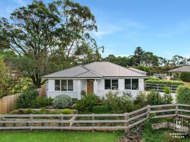 House For Sale - NSW - Bundanoon - 2578 - Sun Soaked Family Home.  (Image 2)