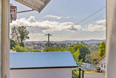 House For Sale - QLD - Gympie - 4570 - Renovator's Opportunity in the Heart of Gympie  (Image 2)