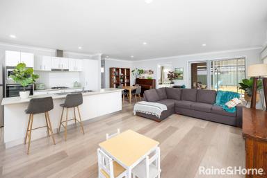 House For Lease - NSW - Forest Hill - 2651 - FAMILY HOME IN FOREST HILL  (Image 2)