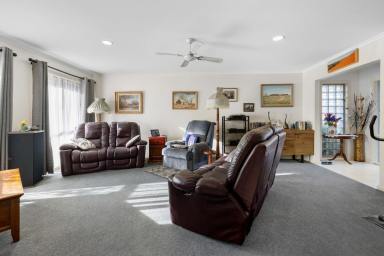 House For Sale - VIC - Eastwood - 3875 - An Eastwood Classic  (Image 2)