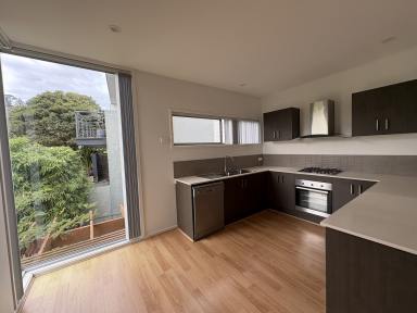 Townhouse For Lease - NSW - Gerringong - 2534 - ~Modern Living in a Prime Location~ Available 30/04/2019  (Image 2)