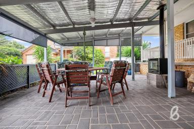 House Sold - NSW - Singleton - 2330 - Immaculate four bedroom home in quiet Cul-de-Sac  (Image 2)