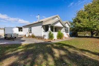 Farmlet For Sale - VIC - Gormandale - 3873 - Charming Country Escape  (Image 2)