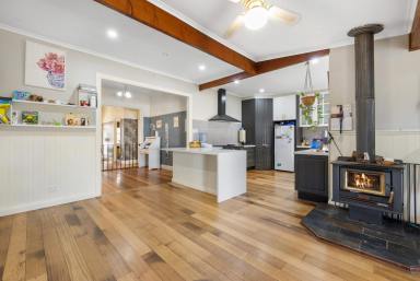 Farmlet For Sale - VIC - Gormandale - 3873 - Charming Country Escape  (Image 2)