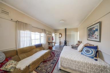 House For Sale - NSW - Talbingo - 2720 - Get Away!  (Image 2)