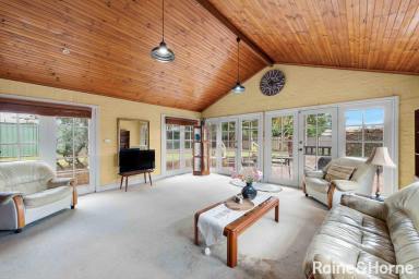House For Sale - NSW - North Nowra - 2541 - Cottage Feel - Location Convenience  (Image 2)