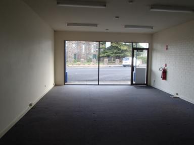 Retail Leased - VIC - Portland - 3305 - Perfect Position  (Image 2)