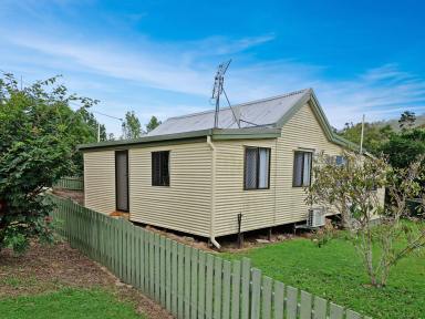 House For Sale - QLD - Herberton - 4887 - Two-Bedroom, Two-Bathroom Cottage with Double Bay Shed  (Image 2)