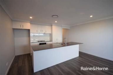 Duplex/Semi-detached For Lease - NSW - Vincentia - 2540 - Low Maintenance Living  (Image 2)