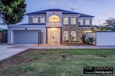 House For Sale - WA - Victoria Park - 6100 - TWO  HOMES - ONE TITLE - PRIME LOCATION IN VICTORIA PARK  (Image 2)