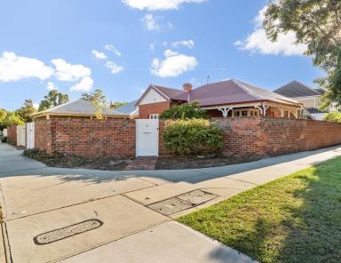 House For Sale - WA - Victoria Park - 6100 - TWO  HOMES - ONE TITLE - PRIME LOCATION IN VICTORIA PARK  (Image 2)