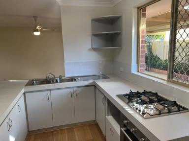 Villa For Sale - WA - Mandurah - 6210 - SUPERB & CONVENIENT LOCATION !!!  (Image 2)