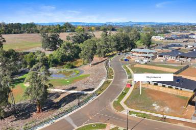 Residential Block For Sale - VIC - Warragul - 3820 - VIEWS OF THE PARK  (Image 2)
