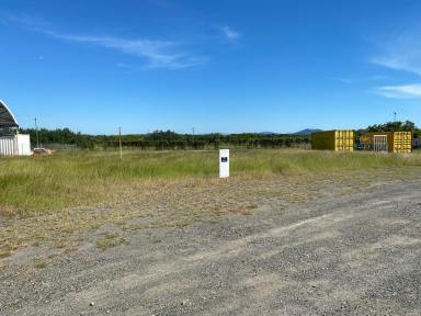 Retail For Lease - QLD - Mackay Harbour - 4740 - HARDSTAND FOR LEASE  (Image 2)