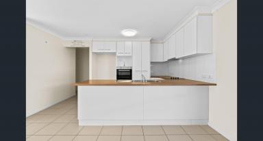 Unit For Sale - QLD - Wilsonton - 4350 - Stylish & Low-Maintenance Living in a Thriving Wilsonton Location  (Image 2)