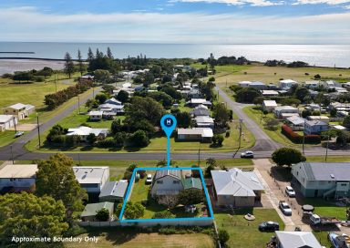 House Auction - QLD - Burnett Heads - 4670 - AUCTION ONSITE 11AM 28/06/2025 !!!  Coastal Charm with Endless Potential !!!  (Image 2)