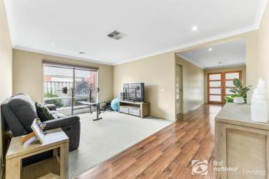 House For Sale - VIC - Cranbourne West - 3977 - Don't Miss This Incredible Opportunity!  (Image 2)