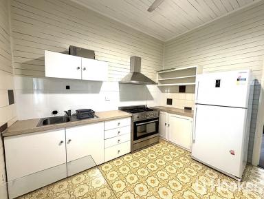 House For Sale - NSW - Inverell - 2360 - First Home or Great Rental!  (Image 2)