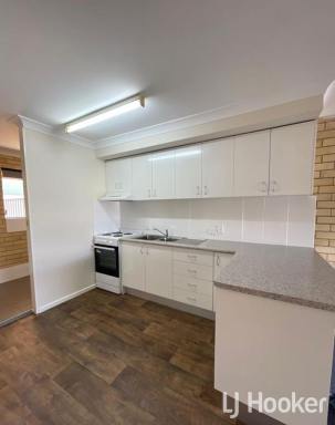 Unit For Lease - NSW - Inverell - 2360 - Tidy Unit Close to CBD  (Image 2)