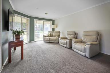 House For Sale - VIC - Swan Reach - 3903 - Captivating Views At Swan Reach  (Image 2)