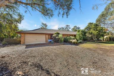 Lifestyle For Sale - VIC - Devon Meadows - 3977 - 2.5 ACRE LIFESTYLE PROPERTY THAT OFFERS LOADS OF POTENTIAL!  (Image 2)