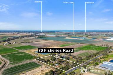 Lifestyle For Sale - VIC - Devon Meadows - 3977 - 2.5 ACRE LIFESTYLE PROPERTY THAT OFFERS LOADS OF POTENTIAL!  (Image 2)