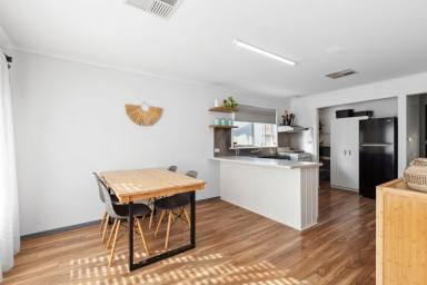 House For Sale - VIC - North Bendigo - 3550 - Charming Three-Bedroom Weatherboard Home in Prime North Bendigo Location  (Image 2)