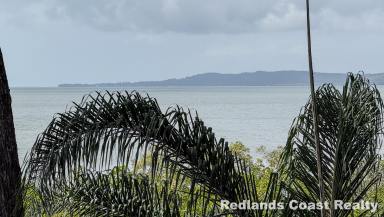 Residential Block For Sale - QLD - Lamb Island - 4184 - Waterfront land 756m2 with stunning views and plenty of elevation  (Image 2)