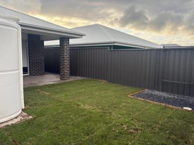 Duplex/Semi-detached For Lease - NSW - Forster - 2428 - BRAND NEW FOUR BEDROOM VILLAS  (Image 2)