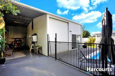 House For Sale - QLD - Elliott Heads - 4670 - Elite Fisherman's Paradise or Investor  (Image 2)