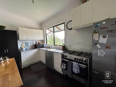 House For Lease - NSW - Bundanoon - 2578 - Attention Horse Lovers  (Image 2)