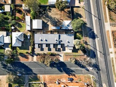 House For Sale - NSW - Buronga - 2739 - Rare Investment Opportunity: Entire Five Unit Complex in Buronga  (Image 2)