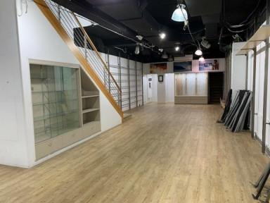 Retail For Lease - VIC - Bairnsdale - 3875 - HIGH-EXPOSURE MAIN STREET 2 STOREY COMMERCIAL SPACE  (Image 2)