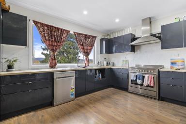 House For Sale - NSW - Lithgow - 2790 - Two Homes, One Title – Dual Living with Bonus Granny Flat  (Image 2)