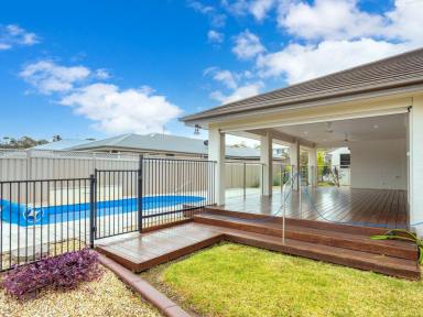 House For Sale - NSW - Wallabi Point - 2430 - BIG AND BEAUTIFUL IN WALLABI POINT  (Image 2)