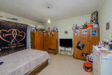 House For Sale - VIC - Ouyen - 3490 - 8%+ return!  (Image 2)