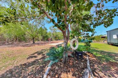 House For Sale - NT - Dundee Beach - 0840 - Dundee Beach  (Image 2)