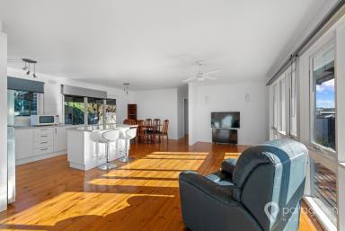 House For Sale - VIC - Yanakie - 3960 - HOLIDAY HOME THAT IS PRICED TO SELL  (Image 2)