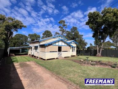 House For Sale - QLD - Kingaroy - 4610 - Walk to Kingaroy CBD, Also being sold furnished  (Image 2)
