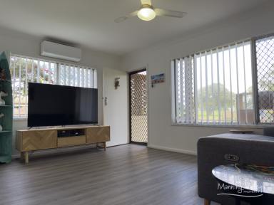 Apartment For Sale - NSW - Taree - 2430 - Beautifully Renovated Apartment in Prime Taree Location – Walk to Everything!  (Image 2)