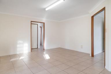 House Leased - QLD - Glenvale - 4350 - Charming Low-Set Home in a Prime Location  (Image 2)