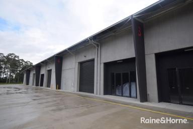 Industrial/Warehouse For Lease - NSW - South Nowra - 2541 - Immaculate New Warehouse -350 sqm  (Image 2)