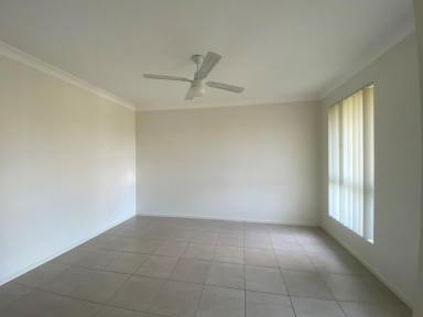 House For Lease - NSW - South Grafton - 2460 - LARGE LOW-SET MODERN FAMILY HOME  (Image 2)
