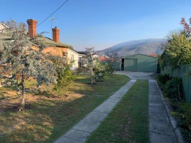 House For Sale - VIC - Corryong - 3707 - Marigold Cottage – Country Charm in the Heart of Corryong  (Image 2)