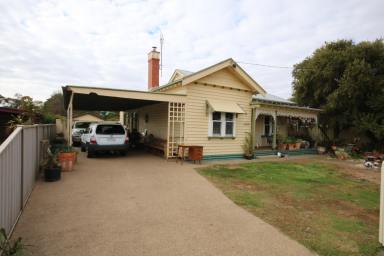 House For Sale - VIC - Rochester - 3561 - CHARMING COTTAGE ON SPRAWLING BLOCK  (Image 2)