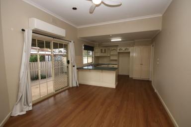 House For Sale - VIC - Rochester - 3561 - CHARMING COTTAGE ON SPRAWLING BLOCK  (Image 2)