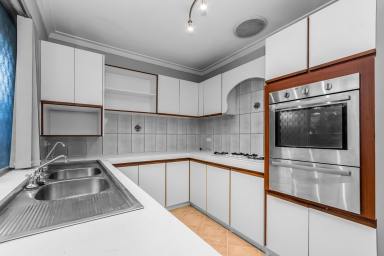 Villa For Sale - WA - Yokine - 6060 - Renovators dream or great first start!  (Image 2)