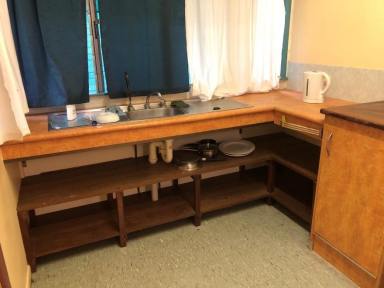 House For Sale - QLD - Cooktown - 4895 - Quaint Weatherboard Cottage with Vintage Charm  (Image 2)