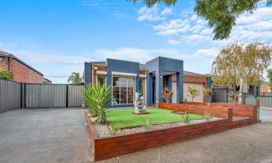 House For Sale - VIC - Derrimut - 3026 - A beautifully designed family residence is currently available for prospective buyers in the affluent Derrimut suburb.  (Image 2)