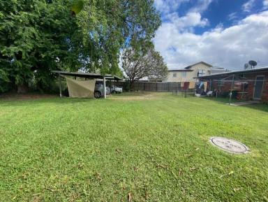 Block of Units For Sale - QLD - Allenstown - 4700 - INVESTMENT OPPORTUNITY – BLOCK OF RENOVATED UNITS IN PRIME LOCATION!  (Image 2)